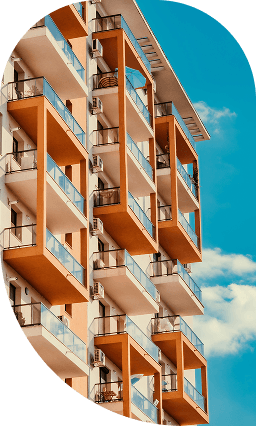 Residential tower with terraced balconies